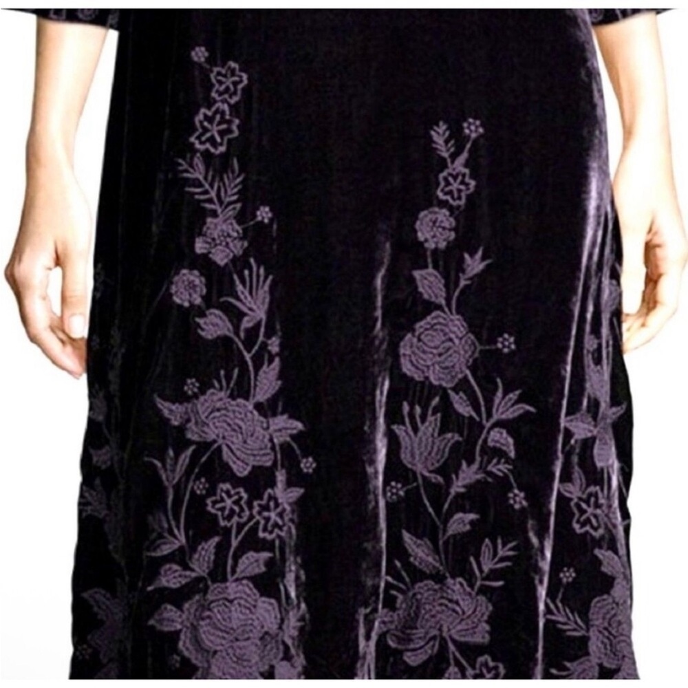 NEW Johnny Was Parina Long Velvet Dress Embroidered Purple Grey Small - Picture 2 of 10